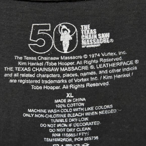 The Texas Chainsaw Massacre Oversized T-Shirt Size Extra Large - Picture 3 of 4